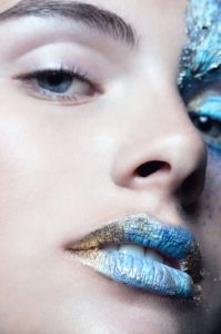 creative Make-up, painting, struktur Make-up, aquacolor gold facepainting, Make-up Artist Ausbildung, close-up Shooting, lip painting, structure Make-up, aqua theme, mermaid theme