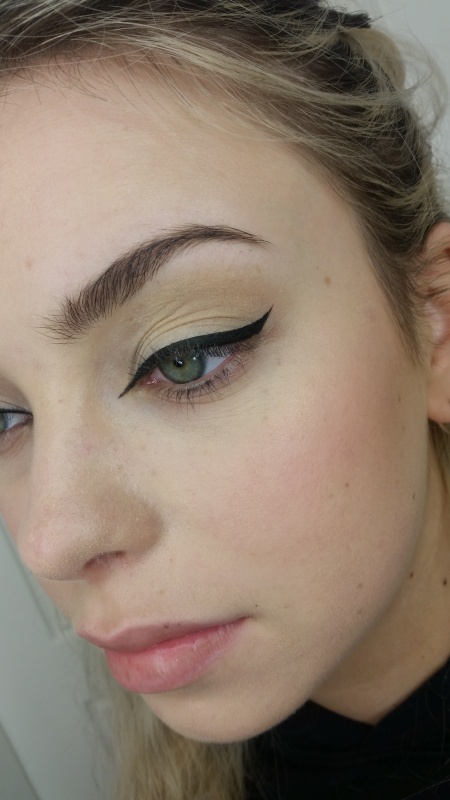 Eyeliner, winged eyeliner, eyeshadow, matte eyeliner, Inclover Make-up Artist Ausbildung