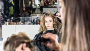 shooting-hair-curls