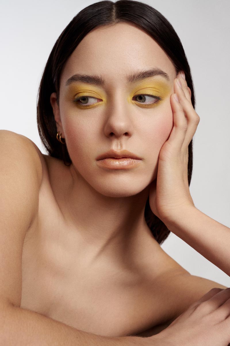 Red Carpet – klassischer Liner & definierte Lippen